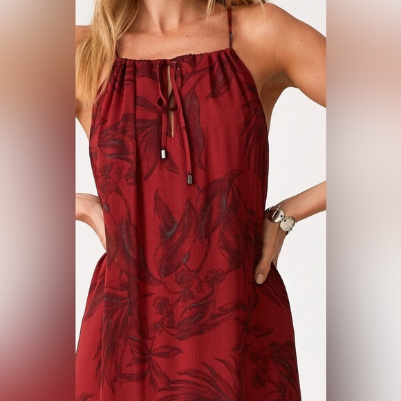 Love stitch Kiriana Halter Maxi Dress Red Floral Chiffon Left Print Flowy M - Picture 15 of 15